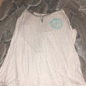 grey and white baseball tee